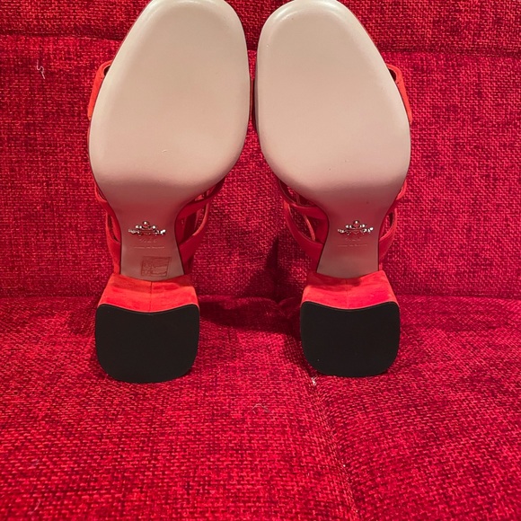Prada RED suede, gladiator, block heel sandals. Size 7.5 NEVER WORN. NWOT - Picture 4 of 4